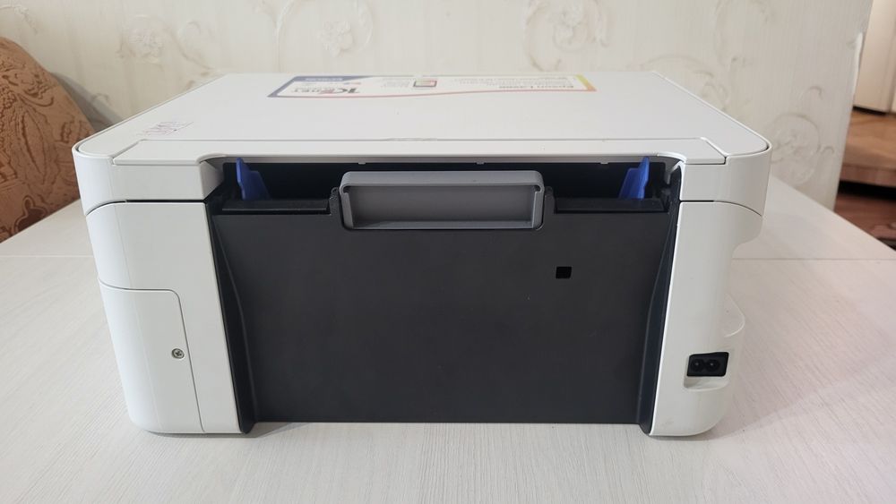 Продам новый принтер 3в1 в отличном состоянии