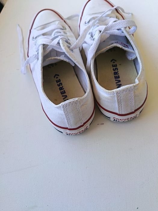 Бели кецове Converse 38,5