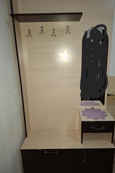 Вешалка в прихожую