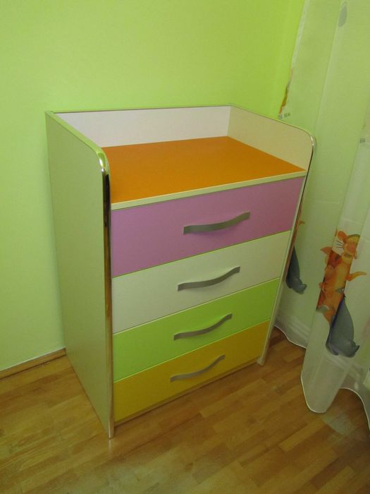 Mobilier camera copil