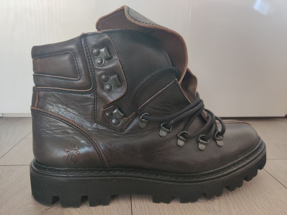 Ghete Fly London deosebite, mărimea 42