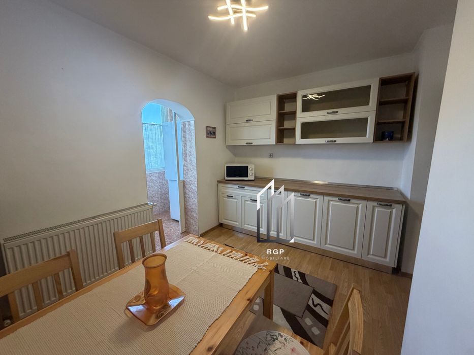 Apartament PB 3 camere, Nufarul-Lotus, decomandat