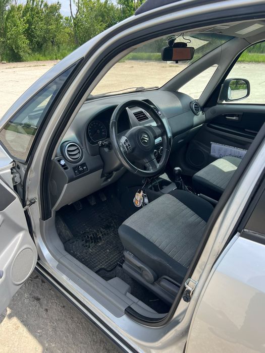 Se vinde suzuki Sx 4