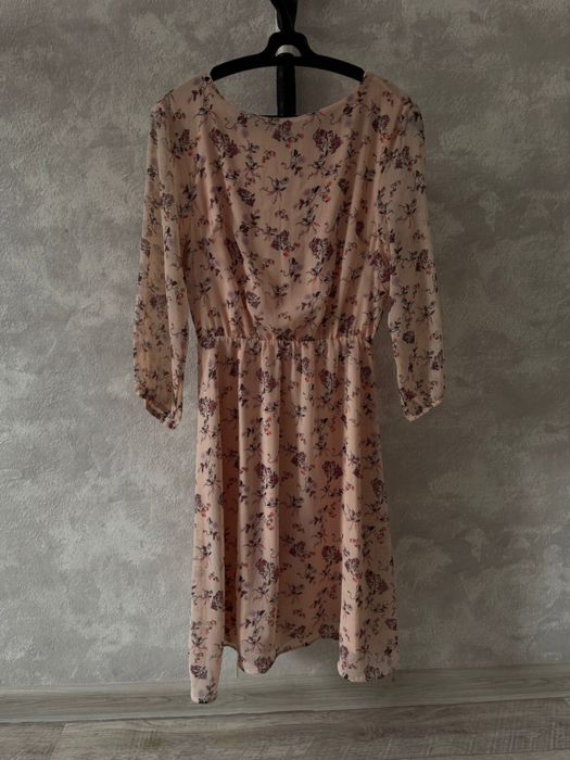 Продам платья в отличном состоянии