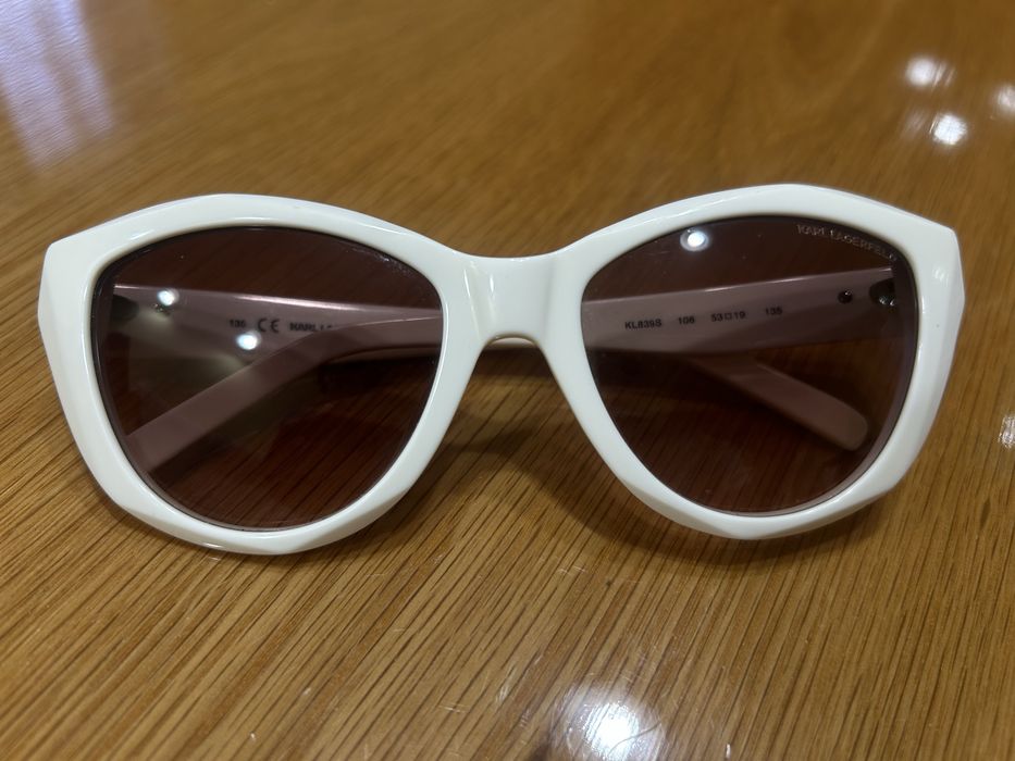 Слънчеви очила Karl Lagerfeld