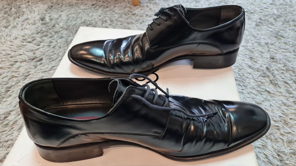 Vand pantofi piele 43