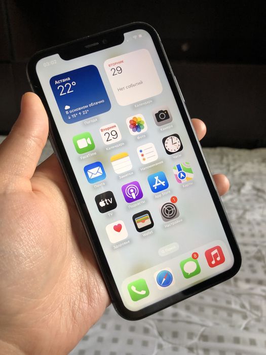 Айфон 11 64гб Apple