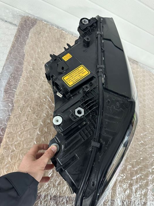 десен фар за bmw x5 g05 5A279B2-01