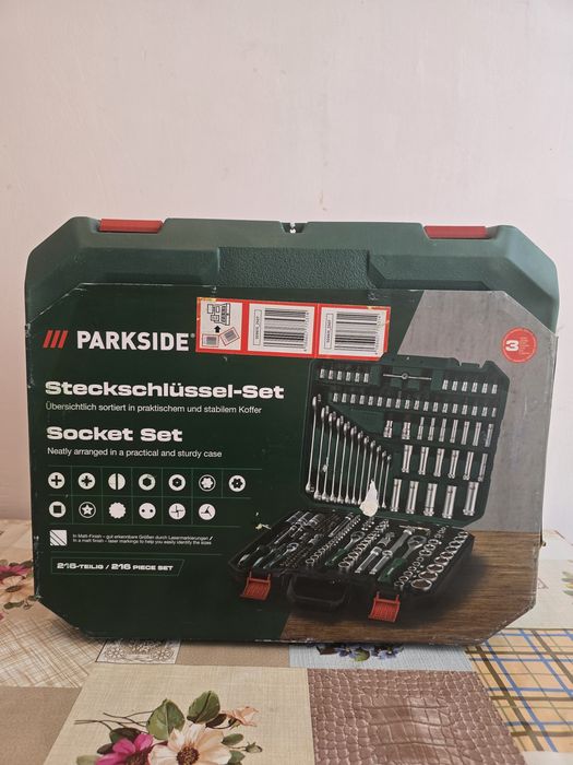 Trusa scule  chei tubulare clicket 216 piese Parkside