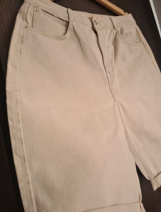 Blugi scurti de barbati