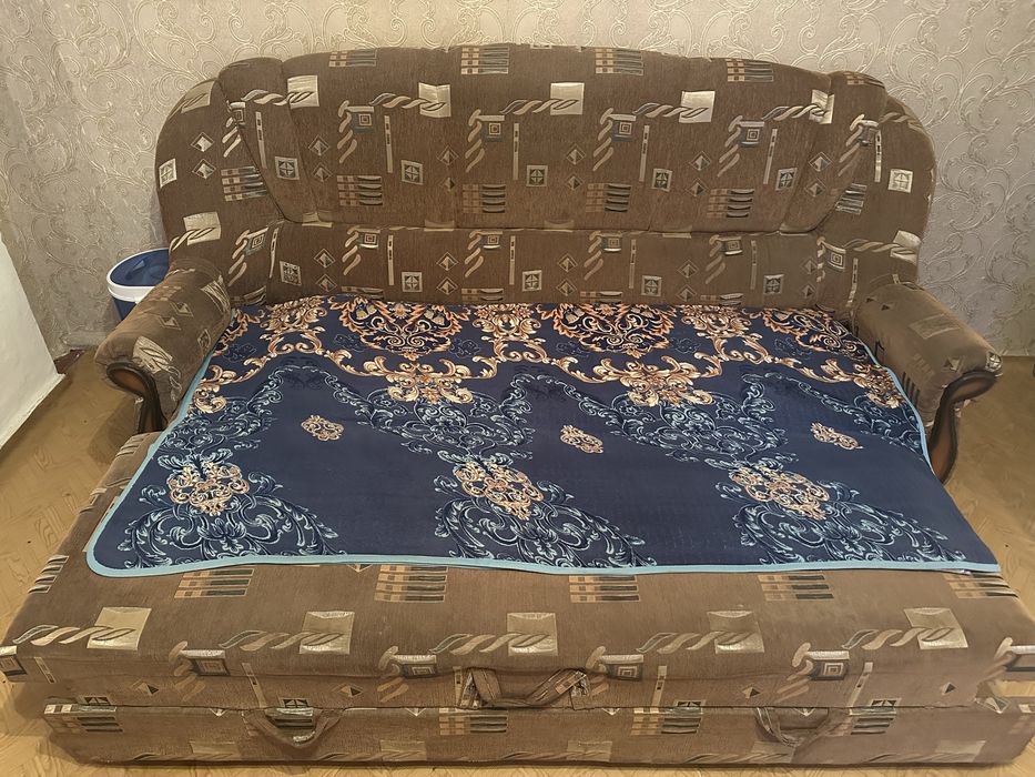Продам раскладной диван