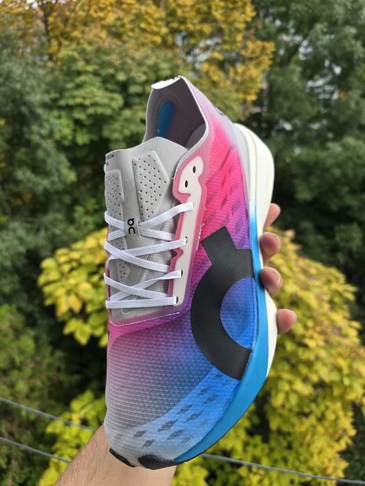 On Running Cloudboom Strike 41 si 43 Noi!