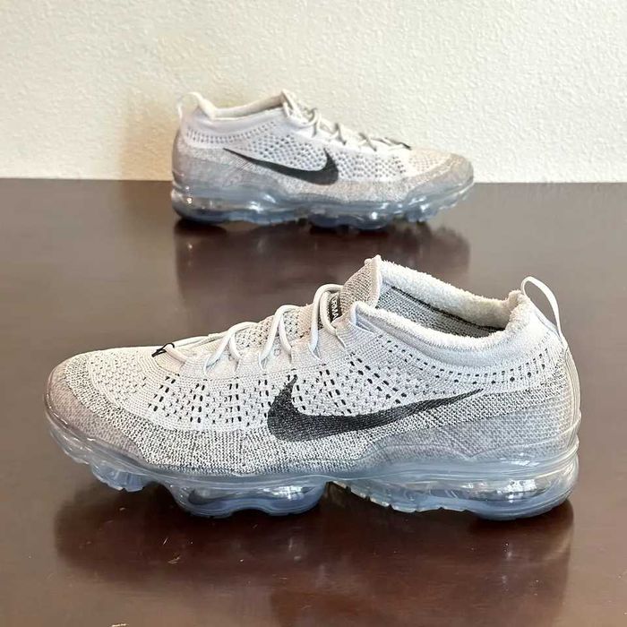 Обувки NIKE / VaporMax / GREY FLYKNIT 2023 + КУТИЯ