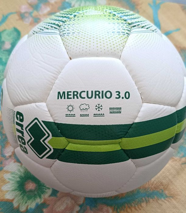 Футболна топка Errea Mercurio 3.0 CARLSBERG. Размер 5. Нова.