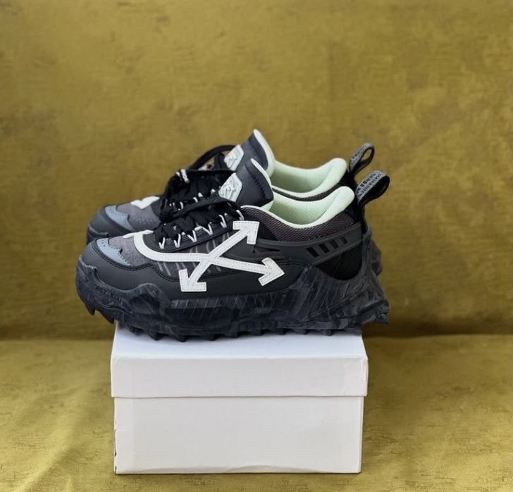 Adidasi off white odsy 1000 black marble