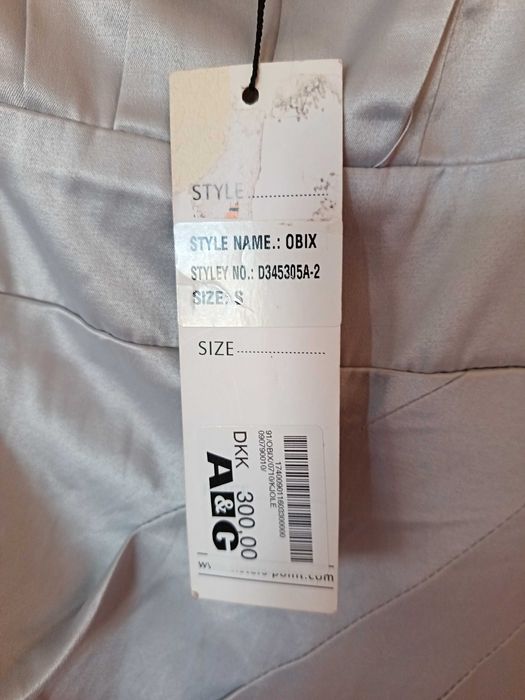 Елегантна рокля Sisters Point S размер 10лв