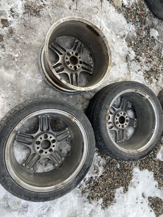 Три диска оригинальные р18 мерседес