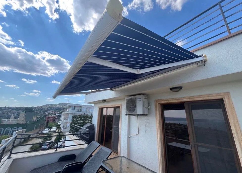 Продавам тента в много добро състояние !