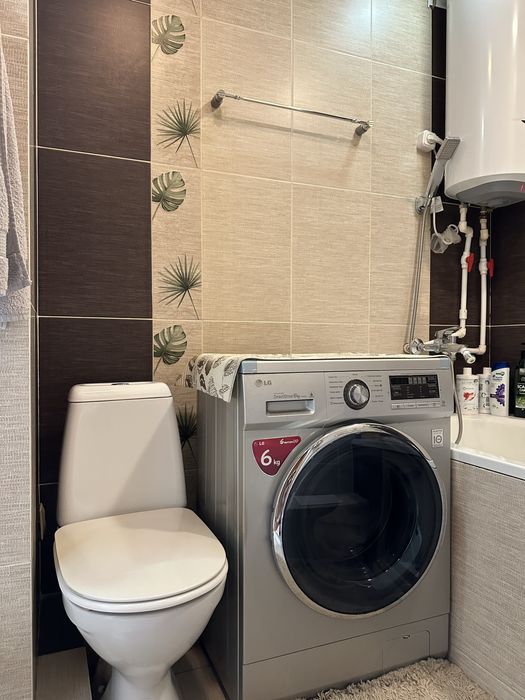 4ех комнатная в мкн. Степной-1