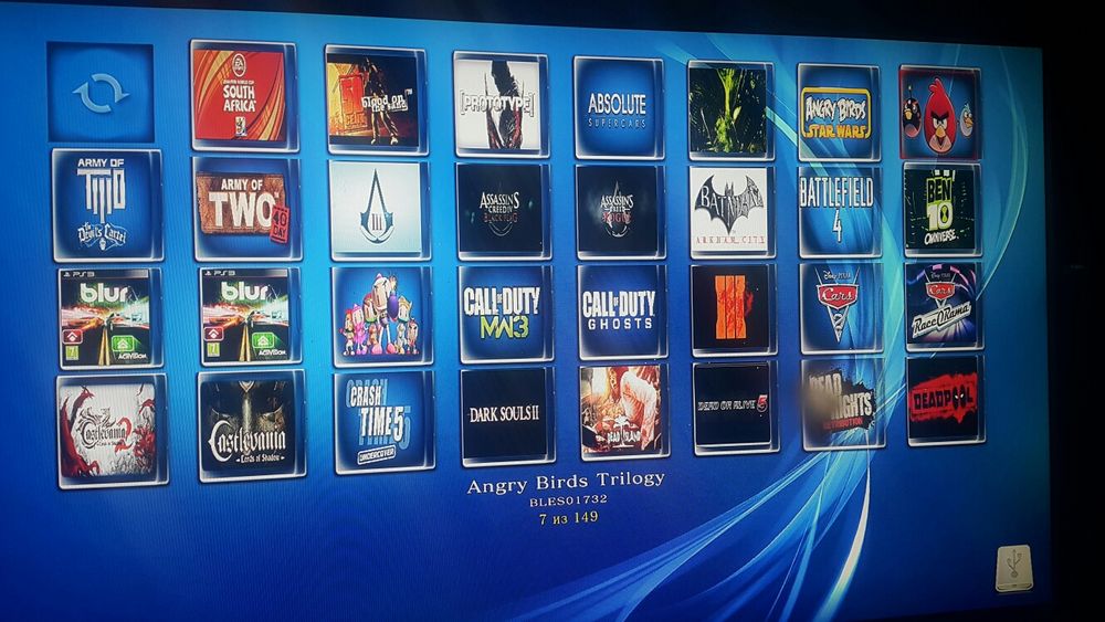 Super SKIDKA... Playstation 3 Slim + 2 Joystick + 40 Games. Garantiya