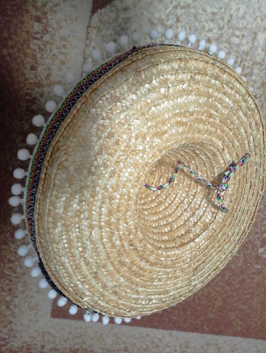 vand palarie sombrero noua cu eticheta,