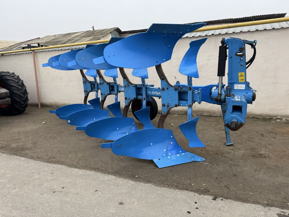 Lemken pulik arion newholland case jonderre belarus traktor lar