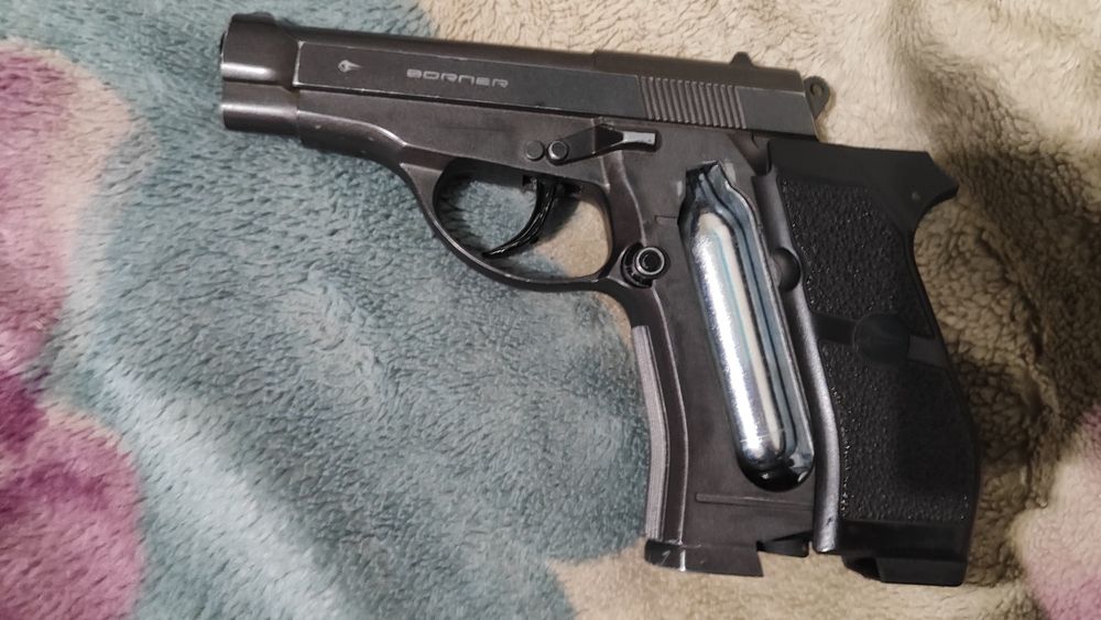 Газовый писталёт