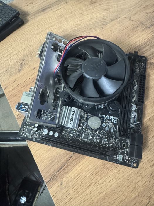 Продам комплект i5-8500