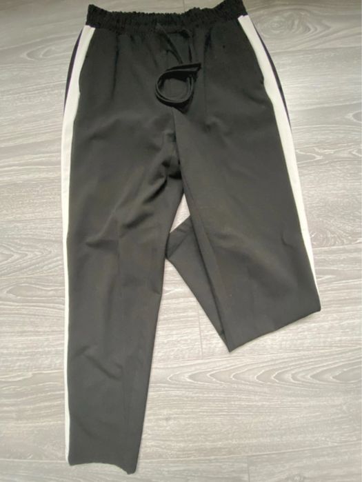 Pantaloni casual LC Waikiki