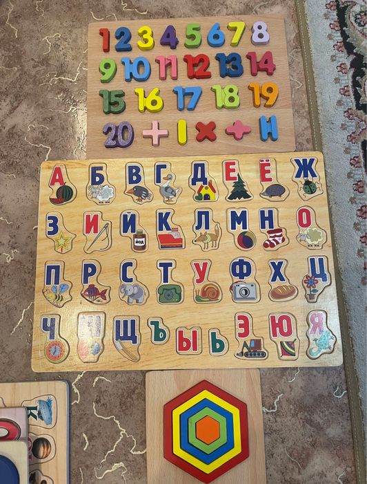 Развивающая игрушка