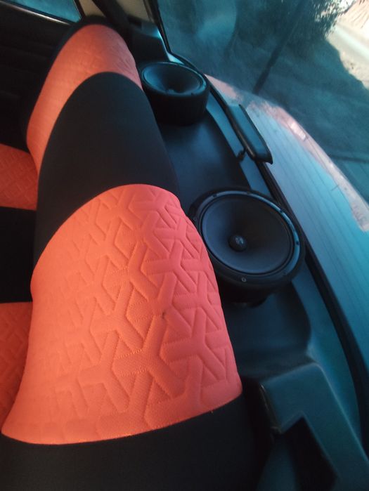 Vaz 2107 сотилади