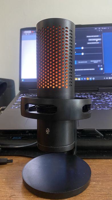 Продаю микрафон yanmai gm7