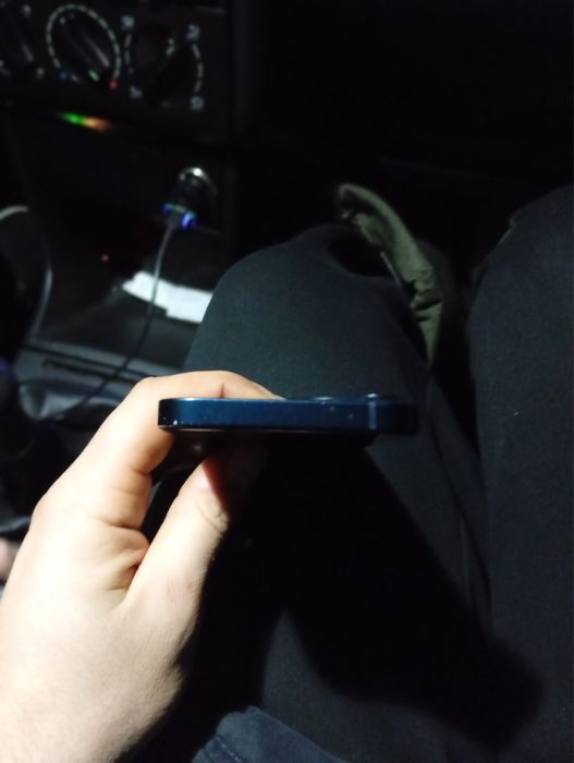 Продам айфон 13!!!