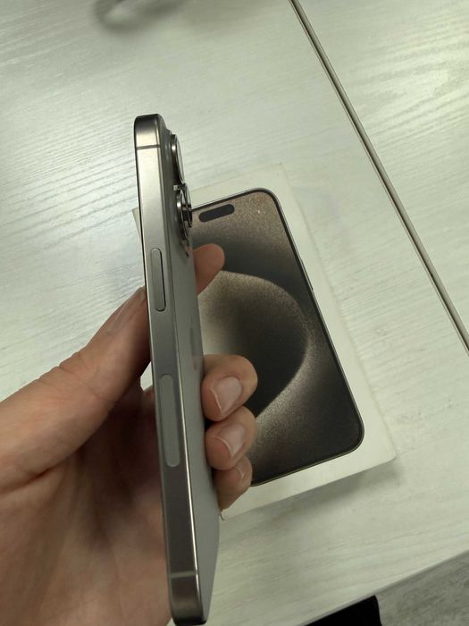 Iphone 15 pro LL/A 256gb