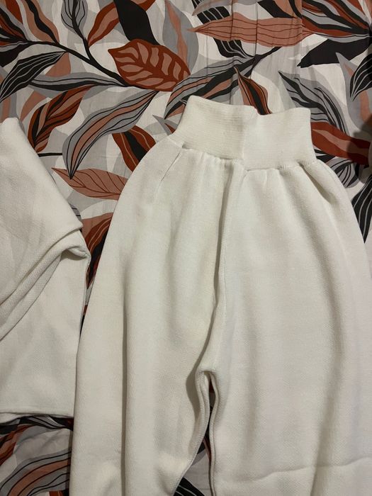 Сет от 2 части пуловер и панталон