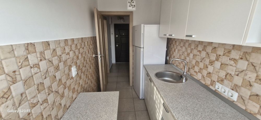 Închiriez apartament  cu  doua  camere