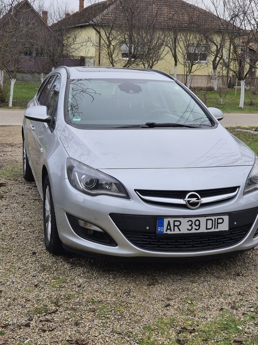 Opel Asta J 2014