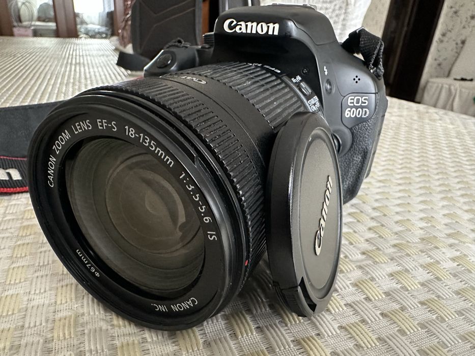 фотоаппарат Canon 600D