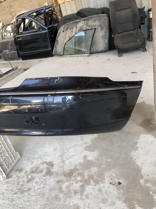 Задний бампер на w220 мерседес.