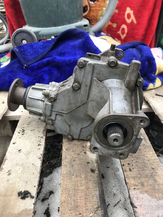 Раздатка Hyundai Tucson 2.0