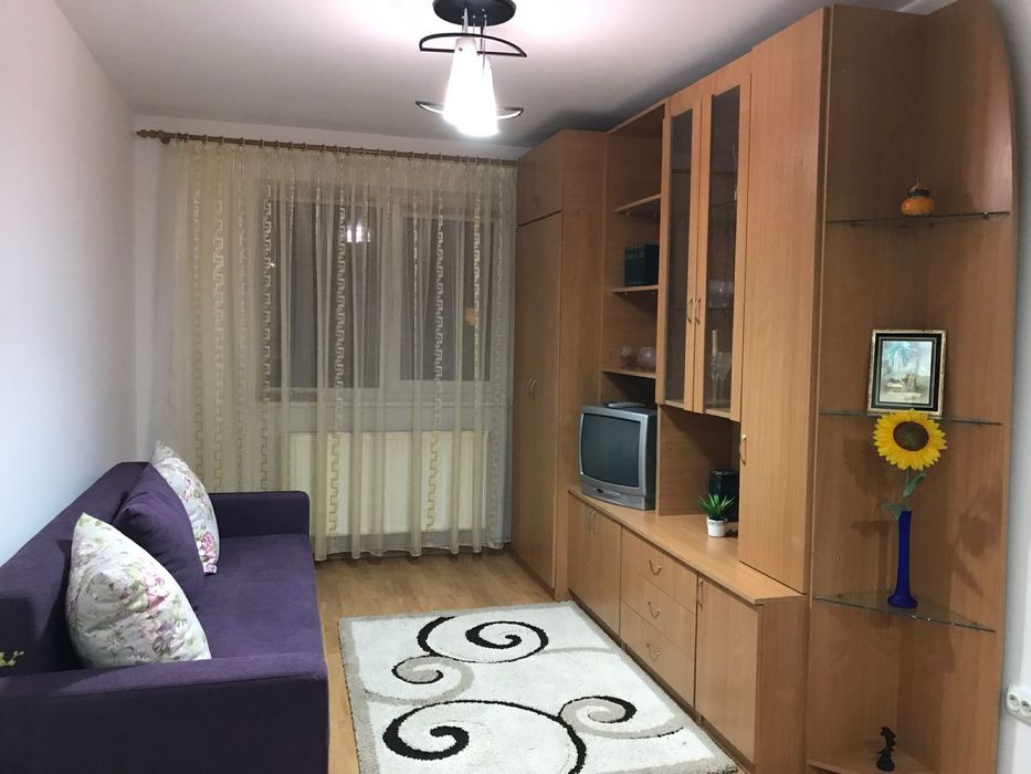 Inchiriez apartament cu 2 camere in Deva