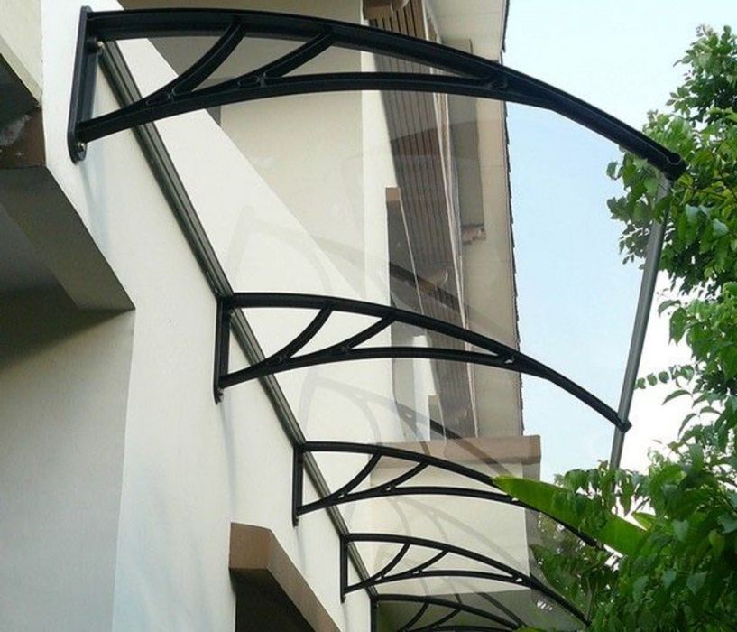 Элитные козырьки навесы Hi Tech naves из лексана под ключ.