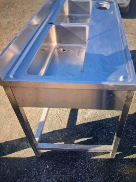 Vând ghiuvete din inox