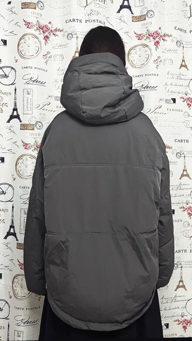 Зимняя куртка серого цвета