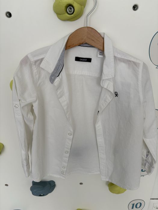 Детски ризи Guess и Okaidi