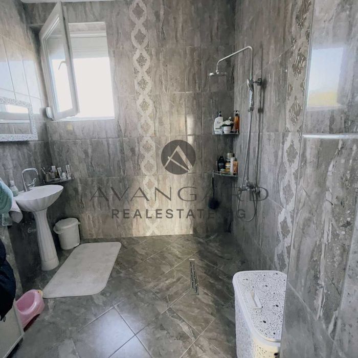 Продава се Къща в с. Брестник, Област Пловдив - 324 кв.м за 551 €/кв.м - Снимка #7