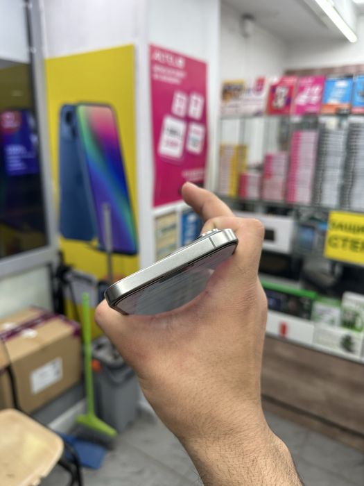 iphone 15proMax titanium