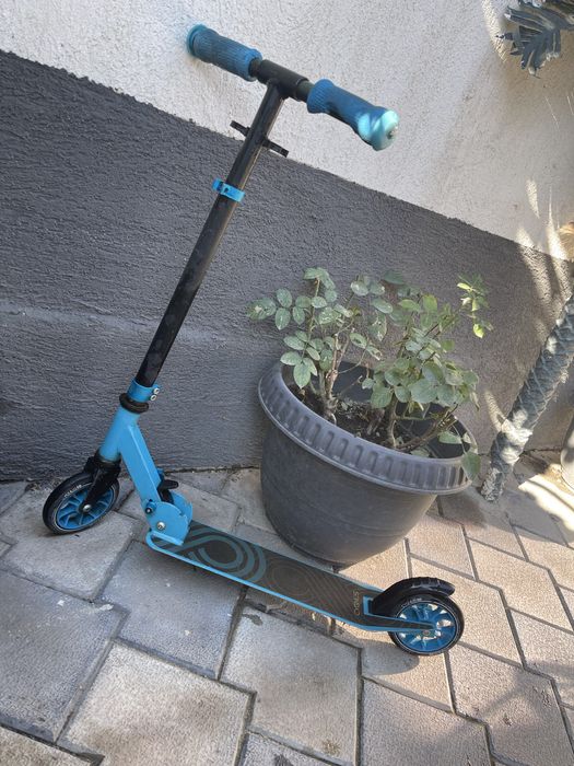 Trotineta copii albastra