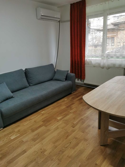 Inchiriez apartament 2 camere strada Grivitei, Targu Jiu