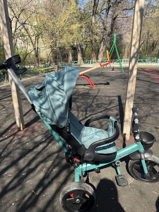 Трехколёсный велосипед